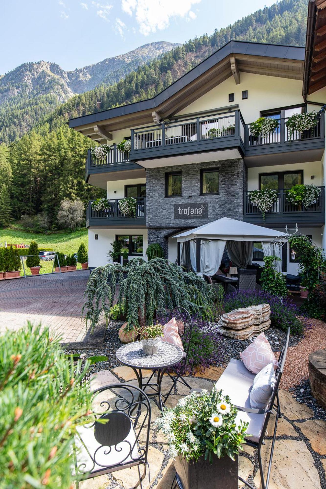 Trofana Appartements Сьолден Екстериор снимка